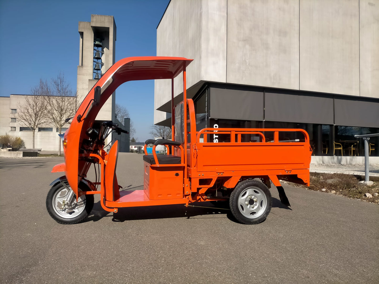 Hopper Cargo